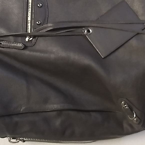 Authentic BALENCIAGA Papier A6 zip around tote in dark gray with mirror. - Picture 14 of 16